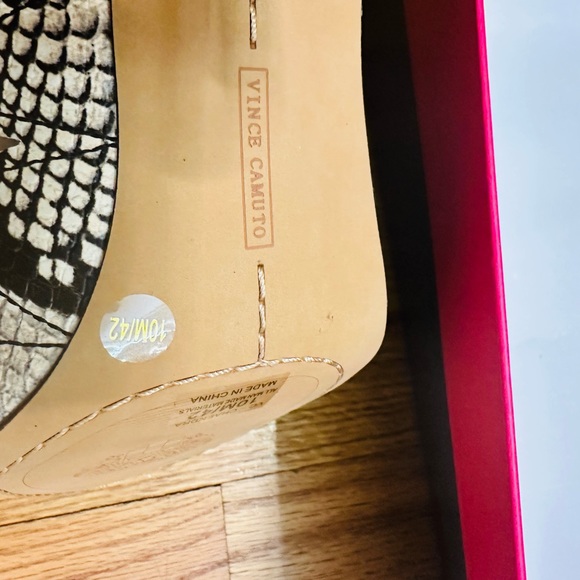 Vince Camuto Snake Chaendra Over Knee Cut Out Stiletto Sandals Heels - Picture 5 of 9